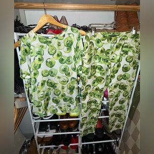 Green Kiwi Print Top and Pants Set